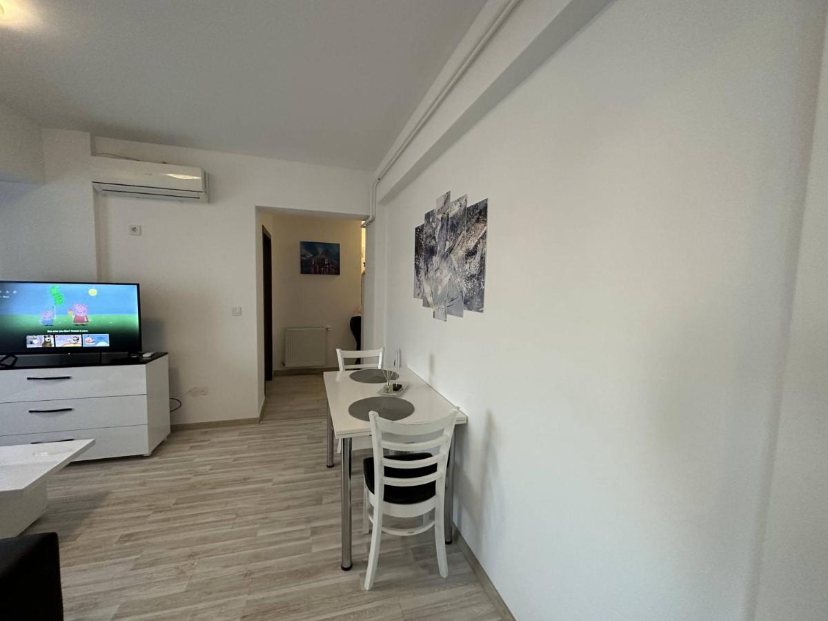 Relax Home River Яссы Экстерьер фото